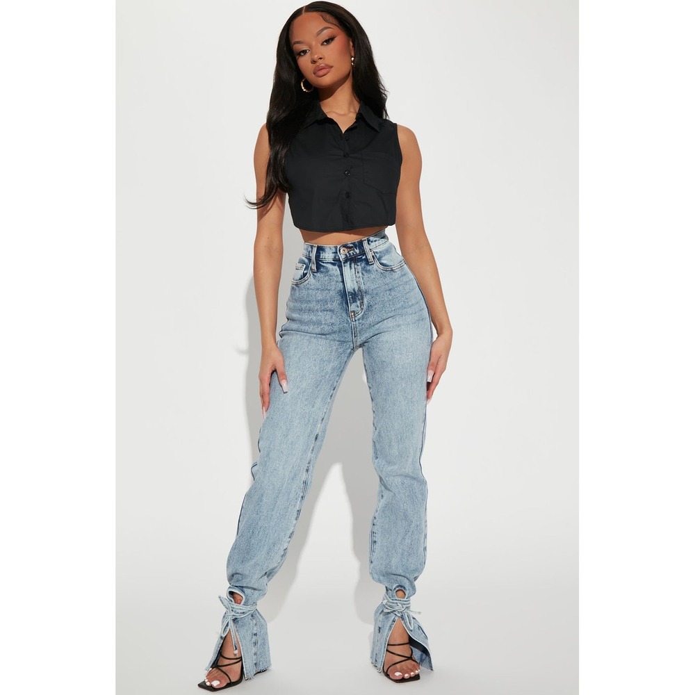 Fashion Nova Women Acid Wash Tie Hem Straight Leg Jeans Light Blue Size 3 NWT